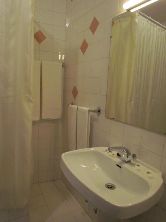 Sao Tomas Hotel Fatima Room photo